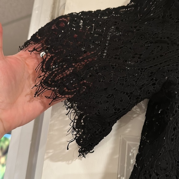 Black sheer lace top with bow tie back - Picture 3 of 6